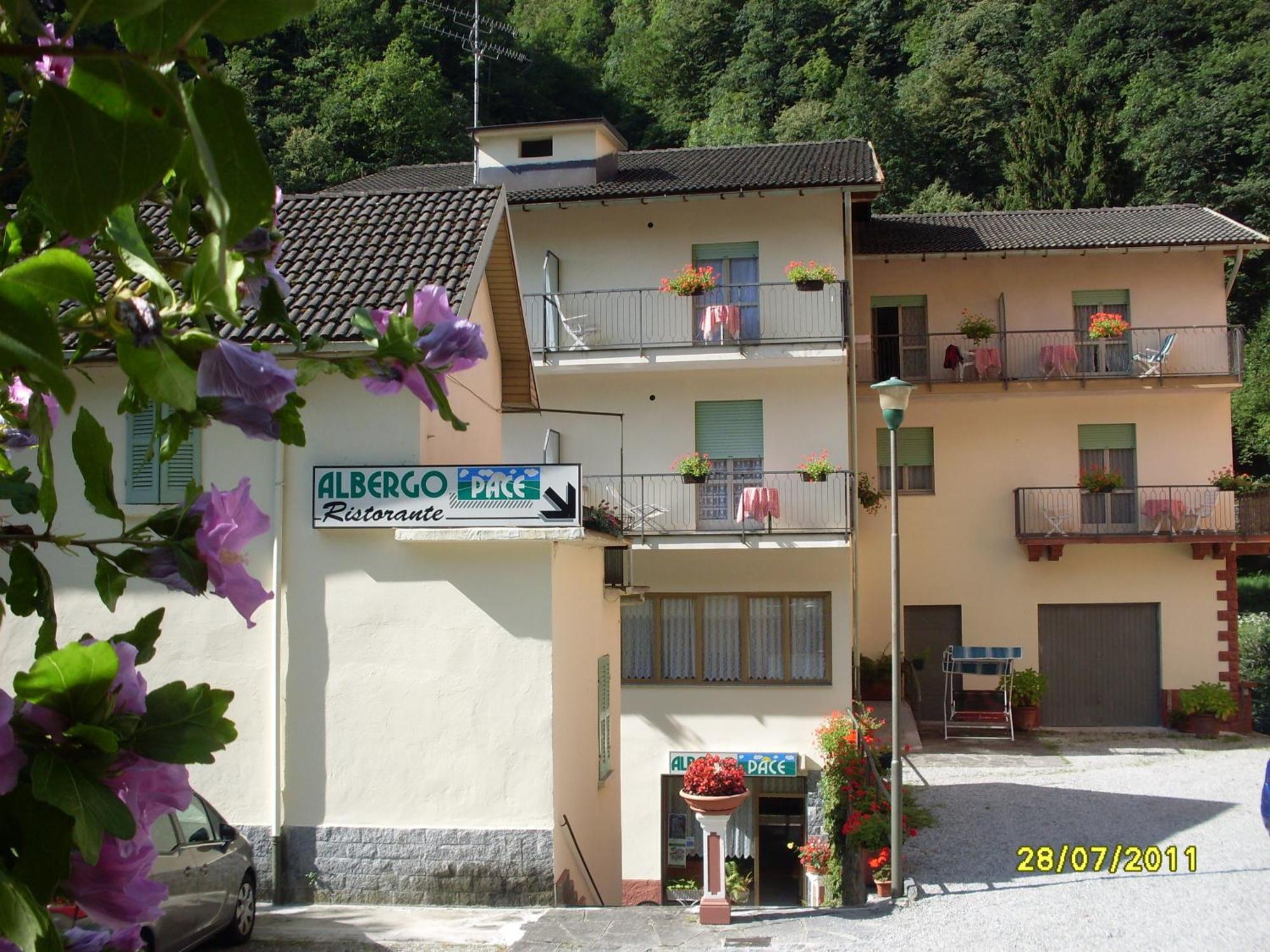 Albergo Ristorante Pace Bognanco Extérieur photo